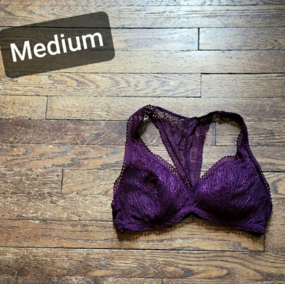 Victoria's Secret Purple Lace Bralette size Medium - Picture 3 of 7
